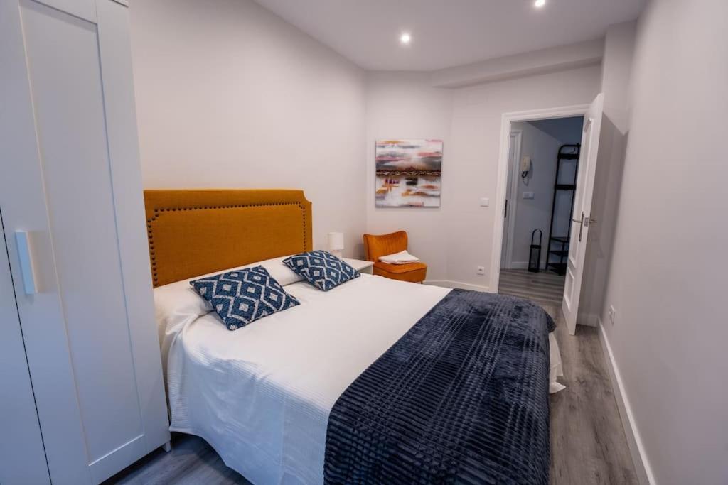 Valdecilla Center Apartment Santander Buitenkant foto