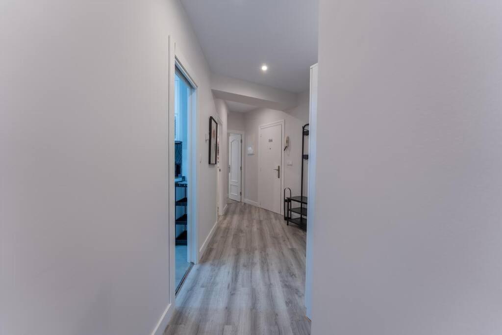 Valdecilla Center Apartment Santander Buitenkant foto